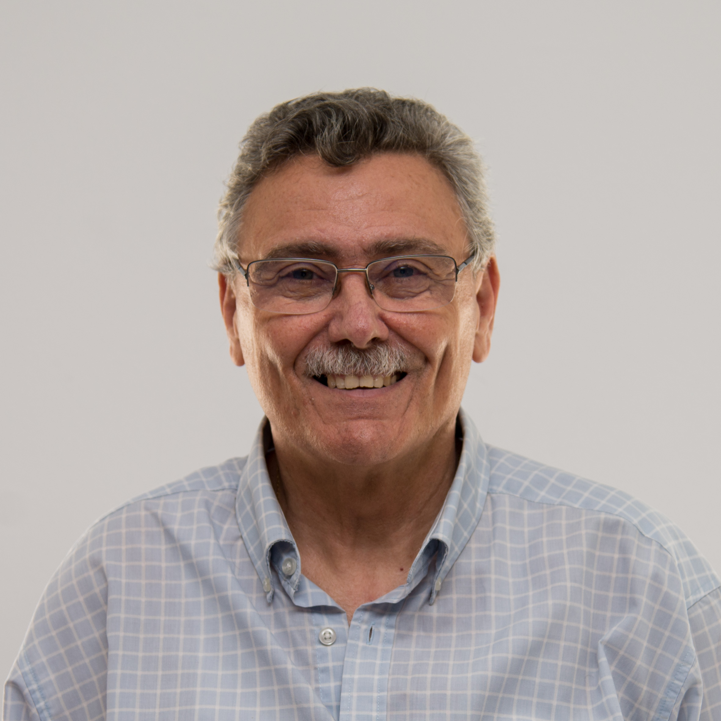 Dr. Antonio Colom Gorgues